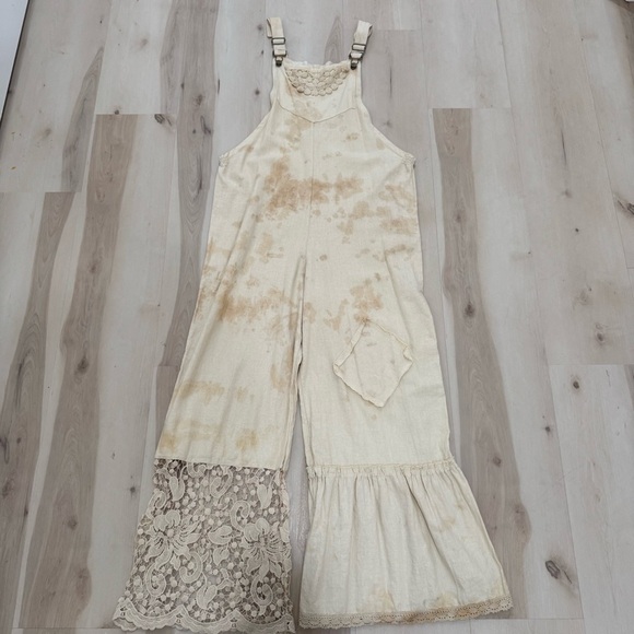NWT Women's Medium Overalls Tan Cream Bohemian Crochet - Picture 5 of 16